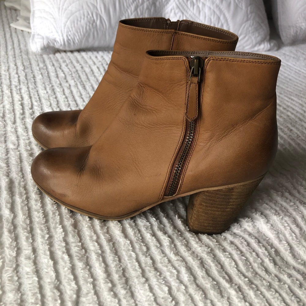 bp brand leather camel tan ankle booties size 7